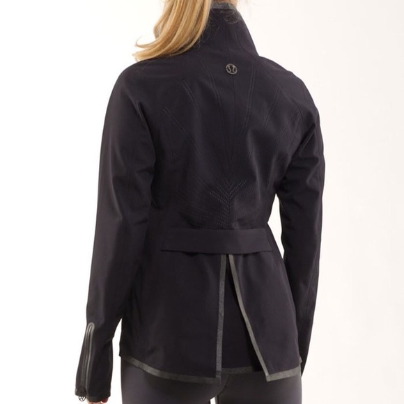 Lululemon Harmony Softshell Jacket - Picture 4 of 4